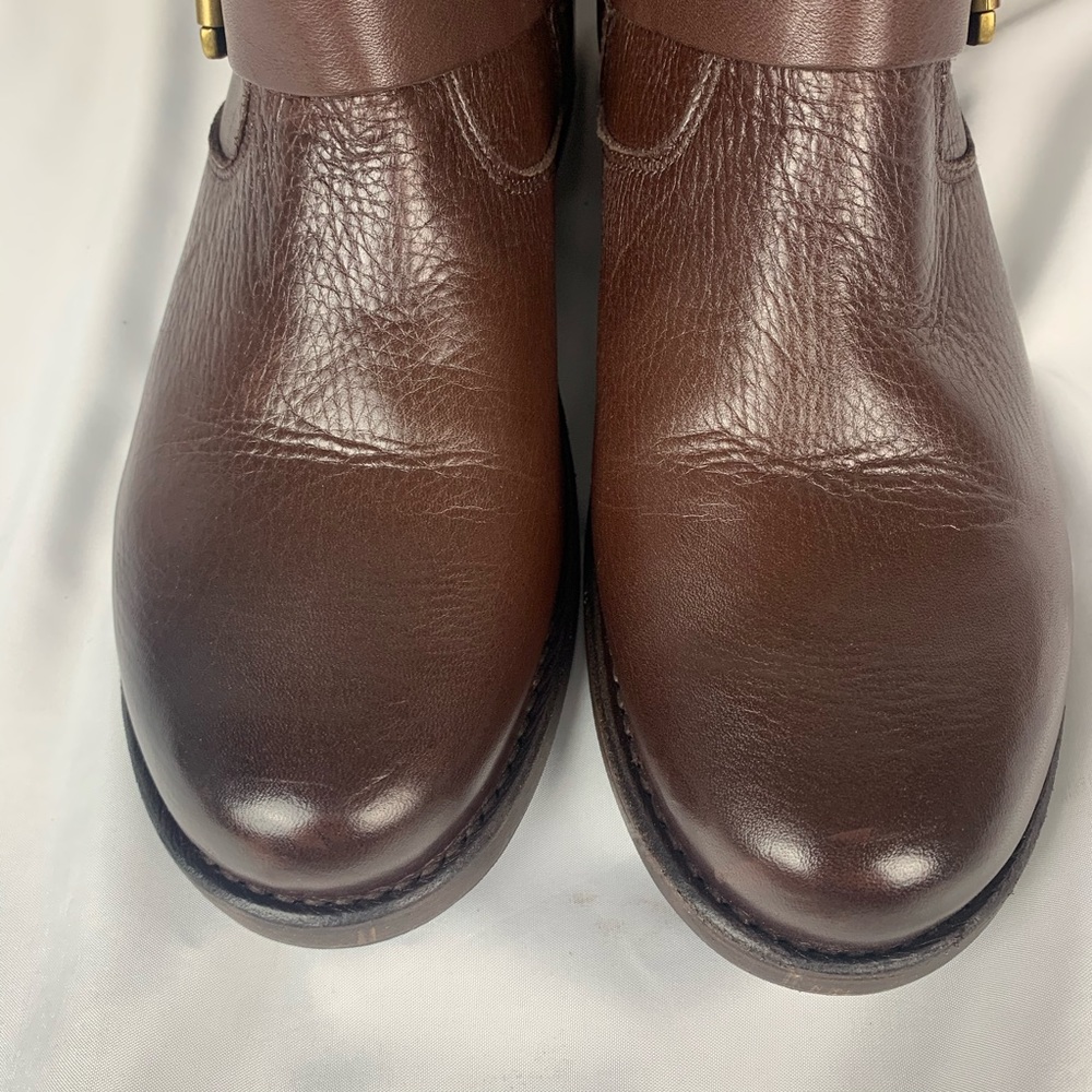 FRYE Woman’s Vicky Leather Round Toe Ankle Boots - Picture 10 of 12